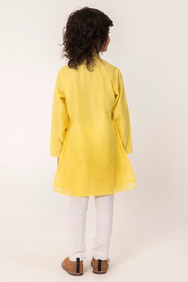Yellow Chanderi Embroidered Kurta Set For Boys by Partykles at Pernia's Pop Up Shop