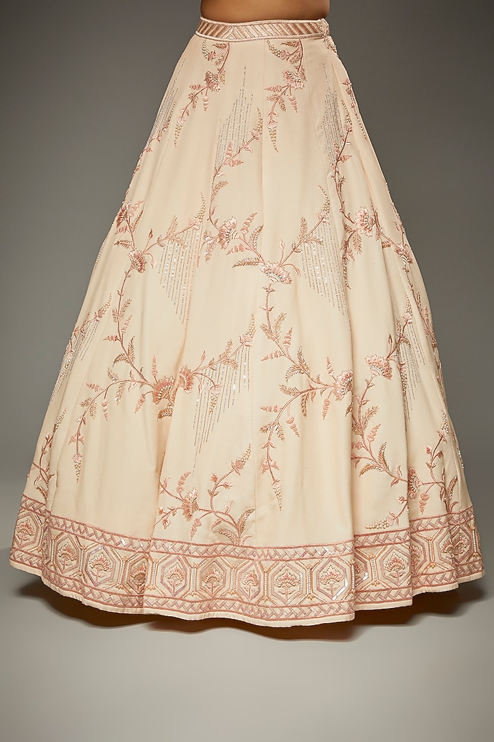 Peach Silk Embroidered Bridal Lehenga Set by Parul | Vivek at Pernia's Pop Up Shop