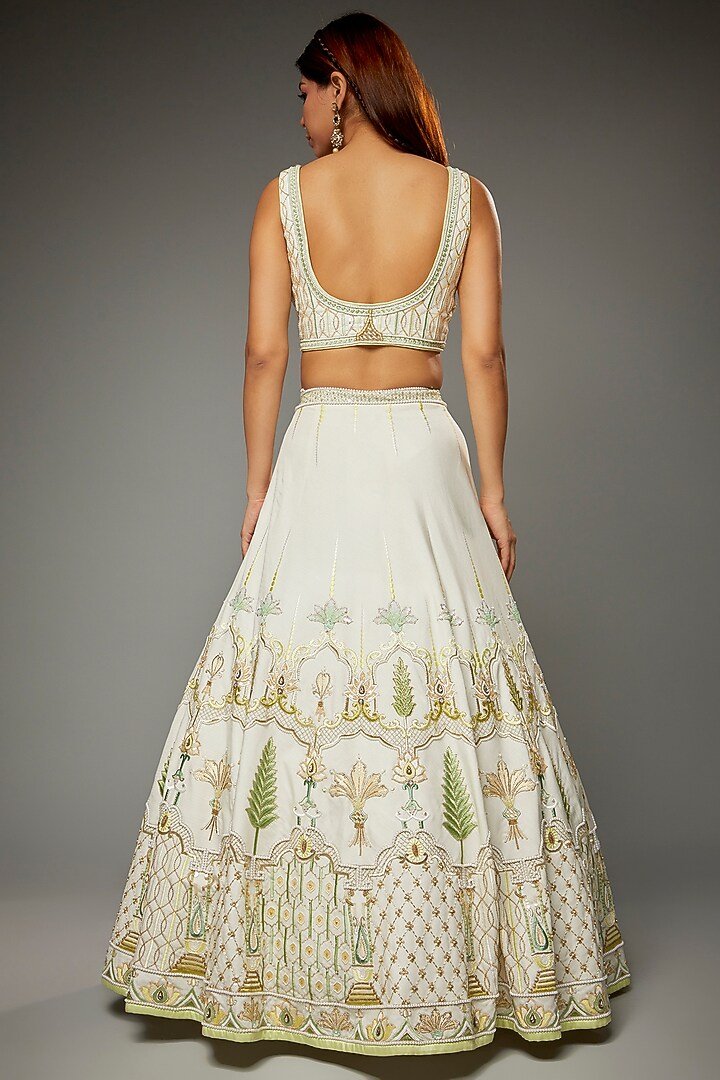 Ivory Silk Embroidered Bridal Lehenga Set by Parul | Vivek at Pernia's Pop Up Shop