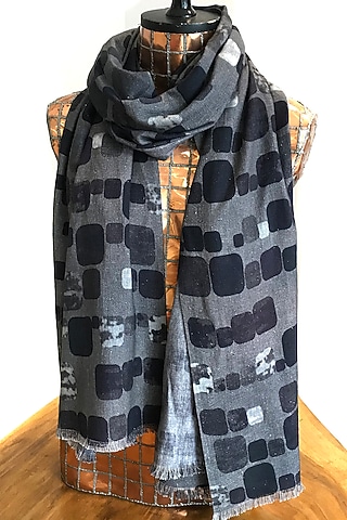Black & Grey Printed Scarf by Pashma