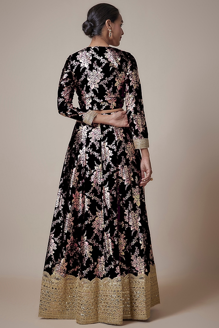 Black Recycled Polyester Metallic Embroidered & Foil Printed Wedding Lehenga Set by Phatakaa at Pernia's Pop Up Shop