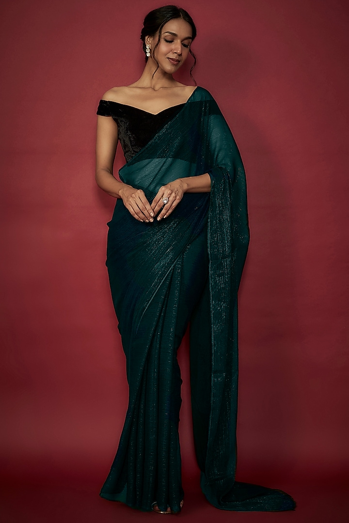 Teal Chiffon Zari Embroidered Saree Set by Phatakaa at Pernia's Pop Up Shop