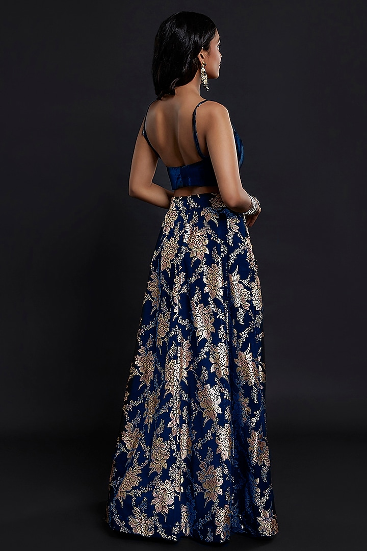 Navy Recycled Polyester Foil Printed Lehenga Set by Phatakaa at Pernia's Pop Up Shop