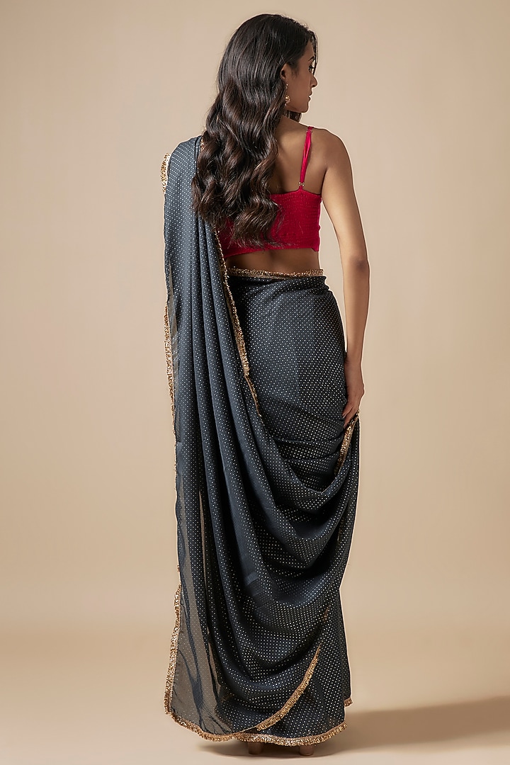 Charcoal Satin Georgette Foil Printed Party Wear Saree Set by Phatakaa at Pernia's Pop Up Shop