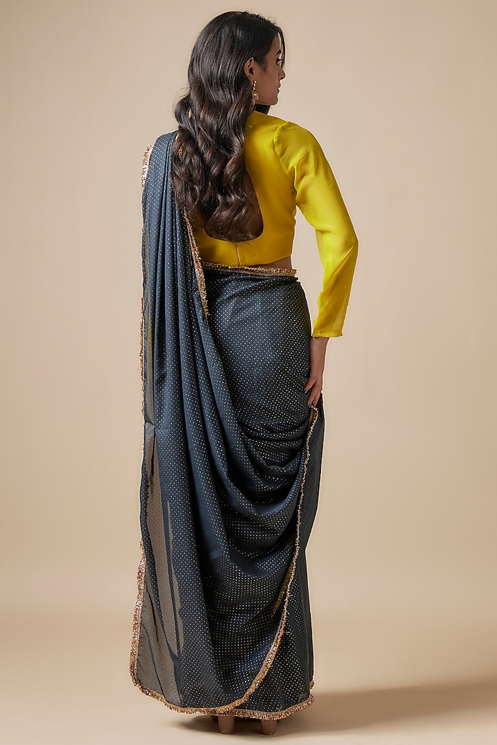 Charcoal Satin Georgette Foil Printed Party Wear Saree Set by Phatakaa at Pernia's Pop Up Shop