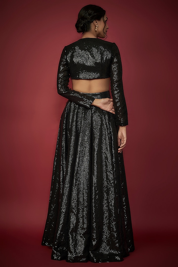 Black Sequins Wedding Lehenga Set by Phatakaa at Pernia's Pop Up Shop