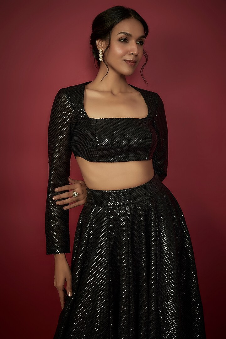 Black Sequins Wedding Lehenga Set by Phatakaa at Pernia's Pop Up Shop