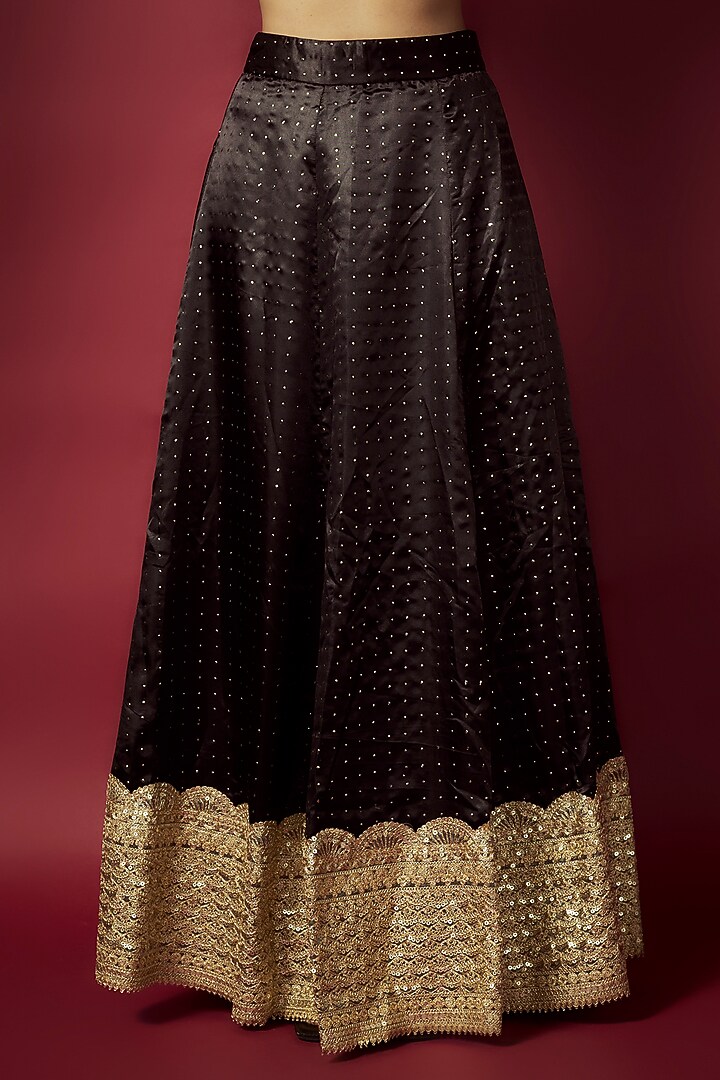 Black Recycled Polyester Printed Wedding Lehenga Set by Phatakaa at Pernia's Pop Up Shop
