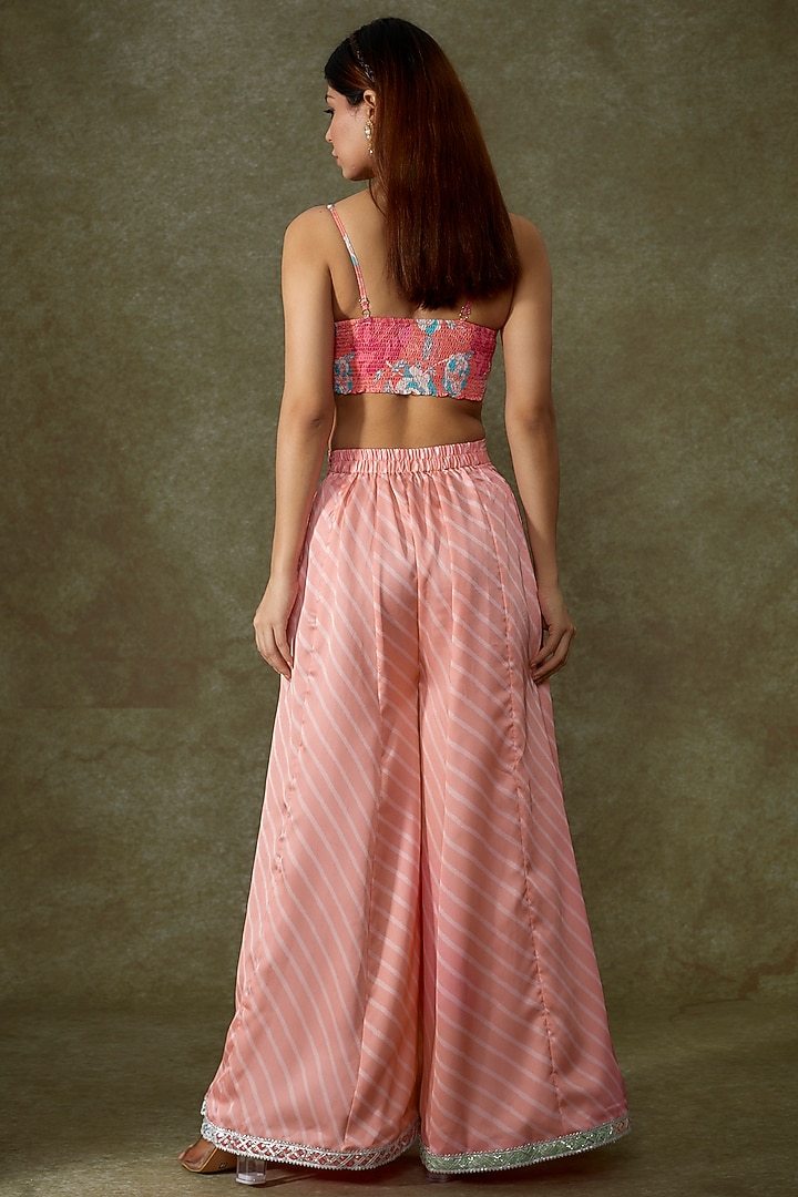 Pink Muslin Printed Scoop Blouse by Phatakaa at Pernia's Pop Up Shop