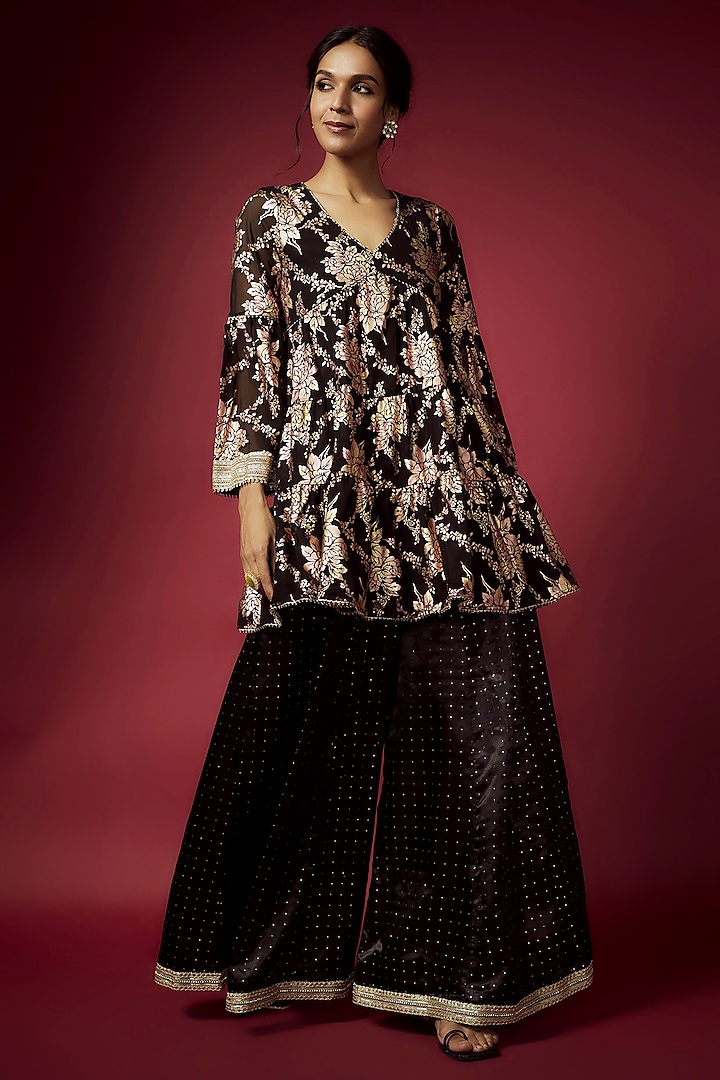 Black Recycled Polyester Foil Printed Kurta Set by Phatakaa at Pernia's Pop Up Shop