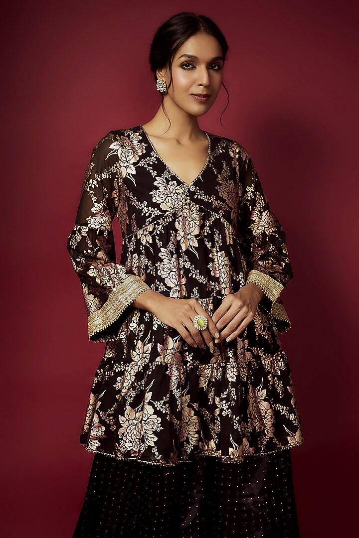 Black Recycled Polyester Foil Printed Kurta Set by Phatakaa at Pernia's Pop Up Shop