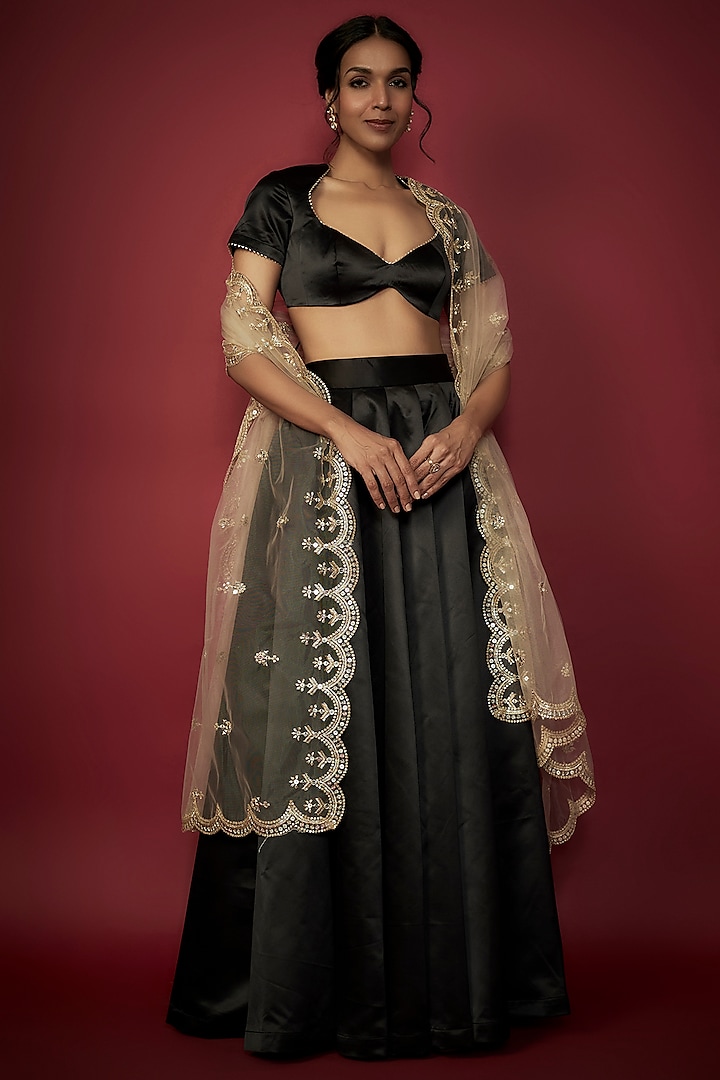 Black Satin Lehenga Set by Phatakaa at Pernia's Pop Up Shop