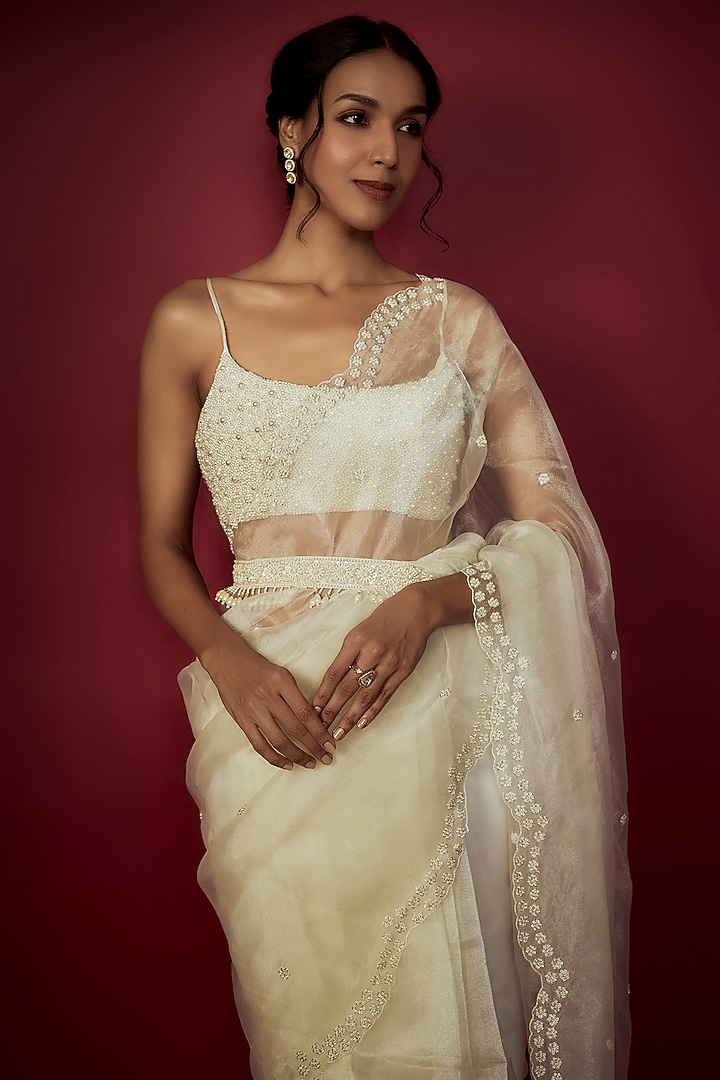 Off-White Silk Organza Zardosi Embroidered Scalloped Wedding Saree Set by Phatakaa at Pernia's Pop Up Shop