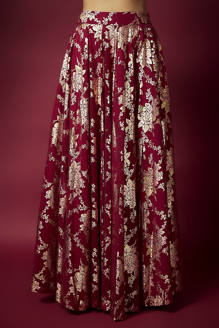 Maroon Recycled Polyester Foil Printed Lehenga Set by Phatakaa at Pernia's Pop Up Shop
