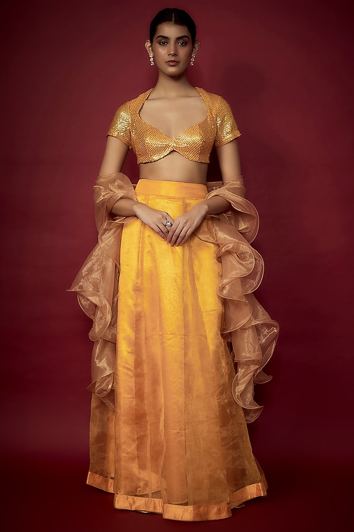 Mango Yellow Organza Wedding Lehenga Set by Phatakaa at Pernia's Pop Up Shop