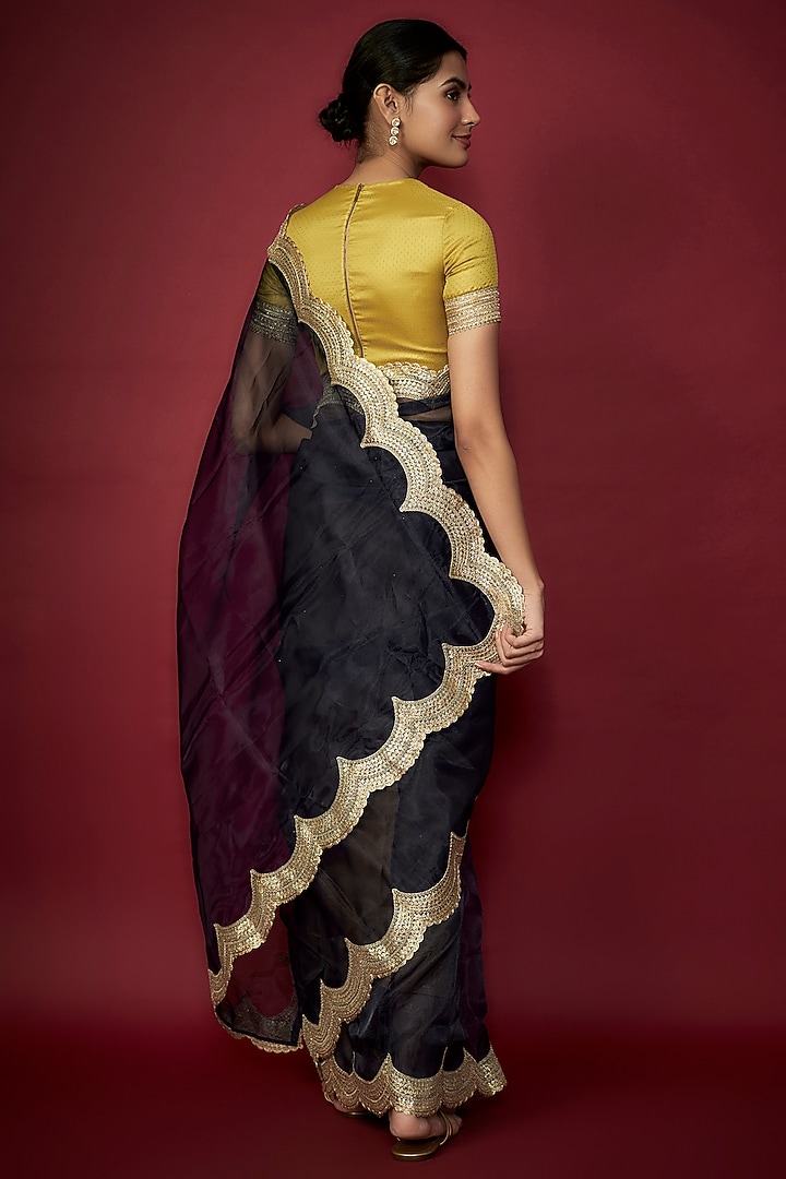 Navy Blue Organza Metallic Embroidered Scalloped Party Wear Saree Set by Phatakaa at Pernia's Pop Up Shop