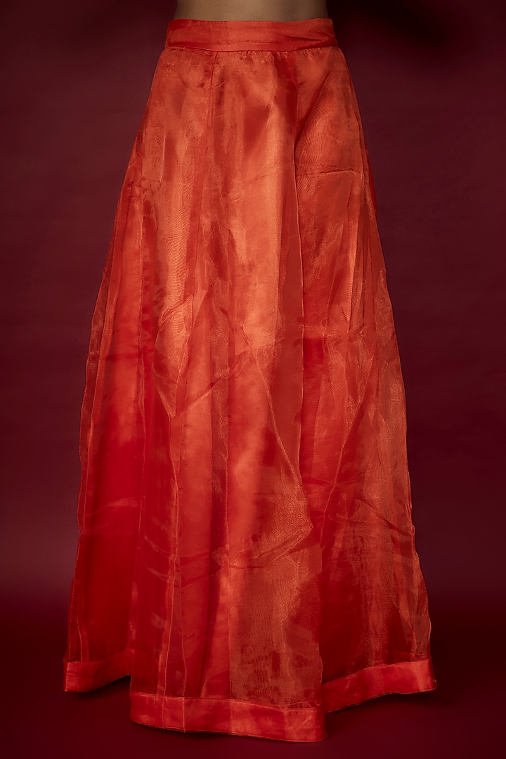 Orange Organza Wedding Lehenga Set by Phatakaa at Pernia's Pop Up Shop