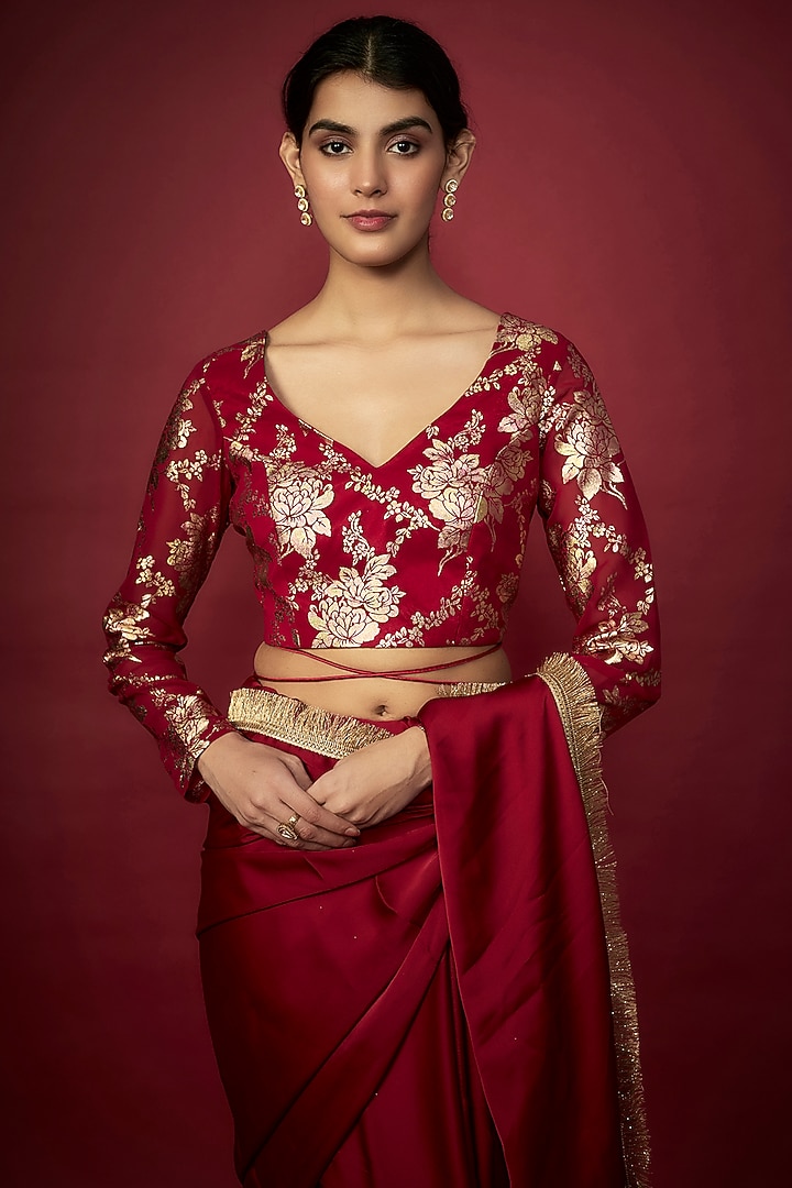 Maroon Recycled Polyester Gota Fringed Party Wear Saree Set by Phatakaa at Pernia's Pop Up Shop