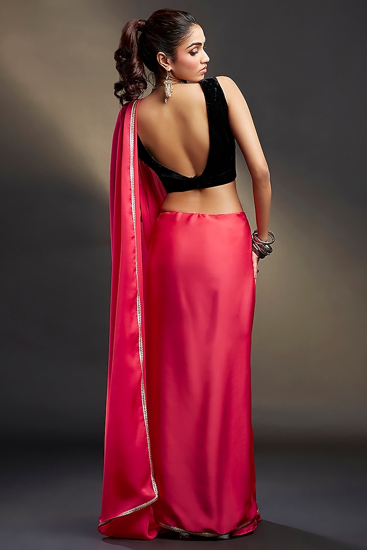 Coral Satin & Velvet Embellished Party Wear Saree Set by Phatakaa at Pernia's Pop Up Shop