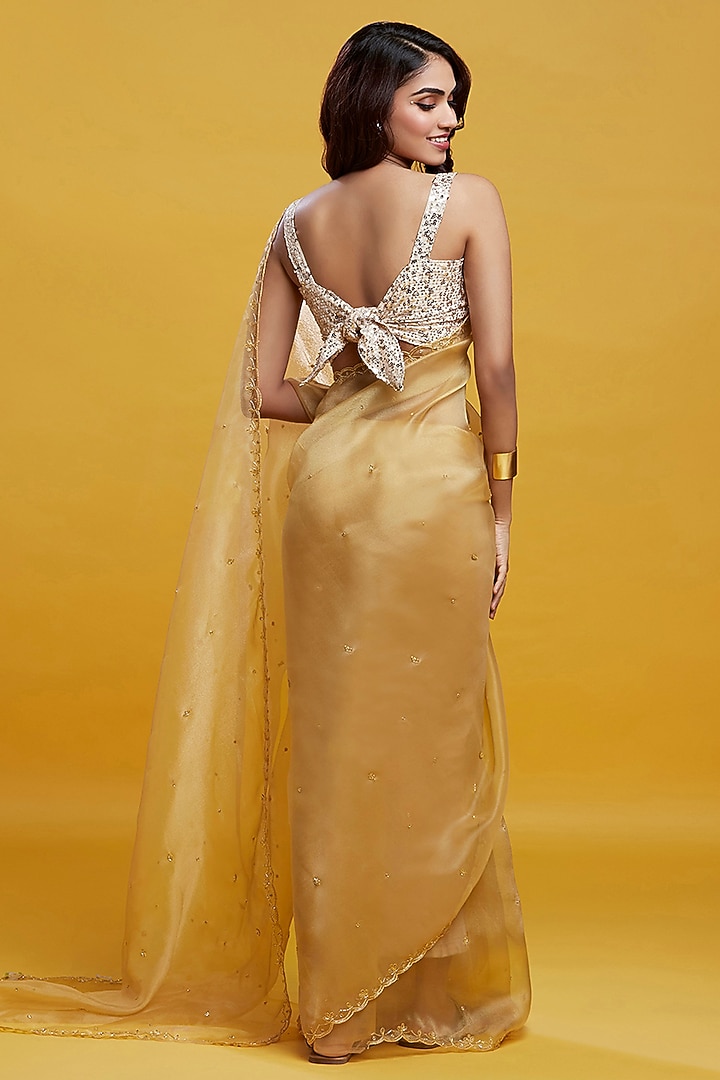 Gold Organza Crystal & Boota Embroidered Party Wear Saree Set by Phatakaa at Pernia's Pop Up Shop