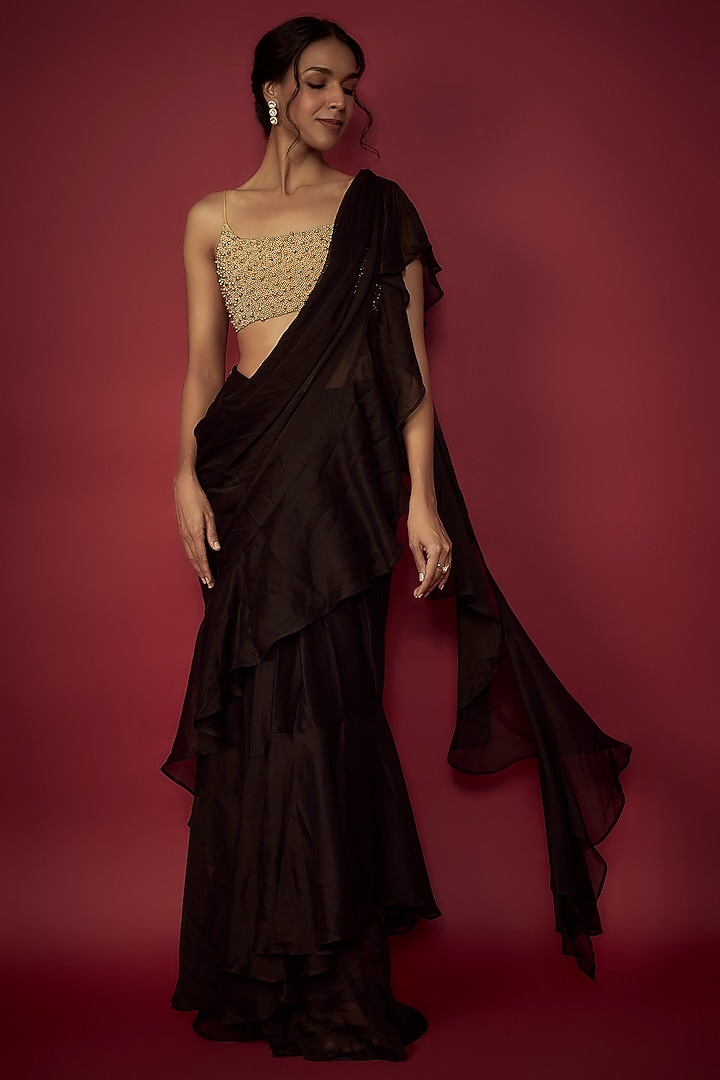 Black Satin Georgette Pre-Draped Ruffled Wedding Saree Set by Phatakaa at Pernia's Pop Up Shop