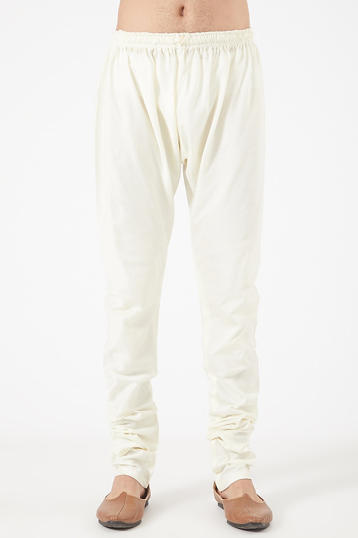 Ivory Embroidered Front-Open Groom Sherwani Set by PAWAN SACHDEVA at Pernia's Pop Up Shop