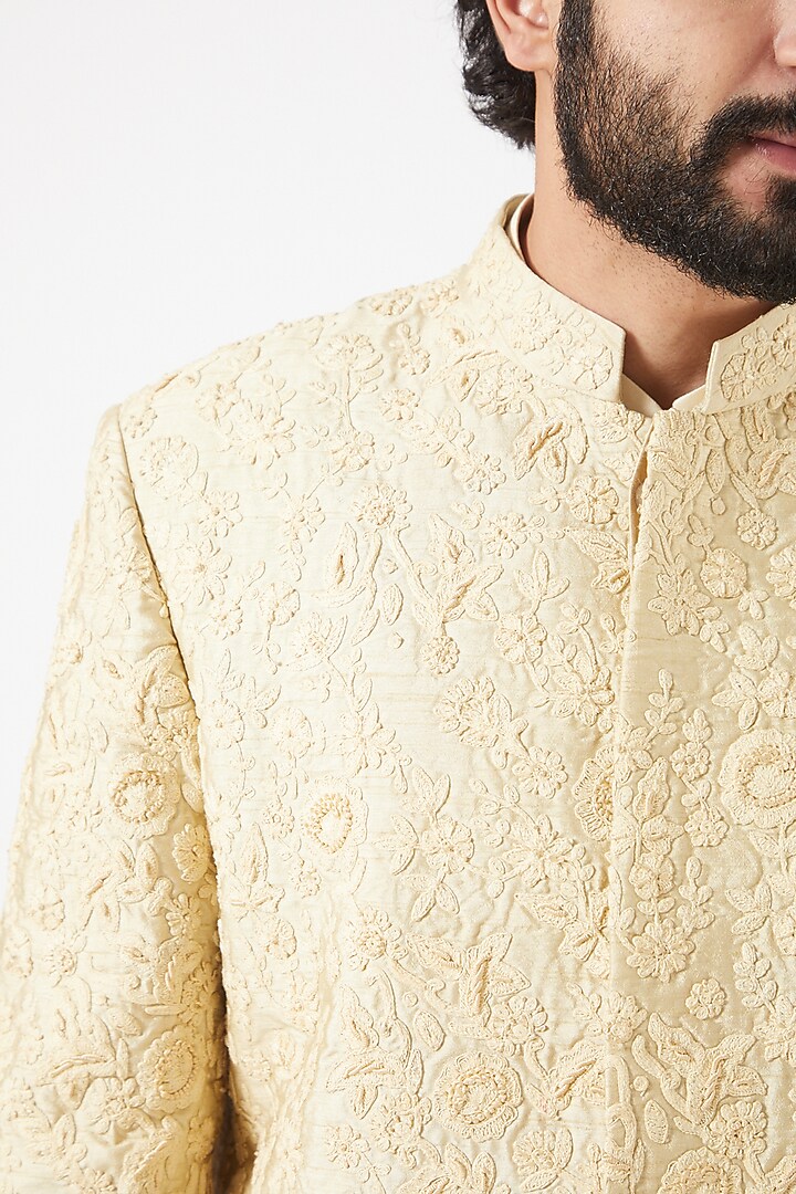 Cream Embroidered Front-Open Groom Sherwani Set by PAWAN SACHDEVA at Pernia's Pop Up Shop