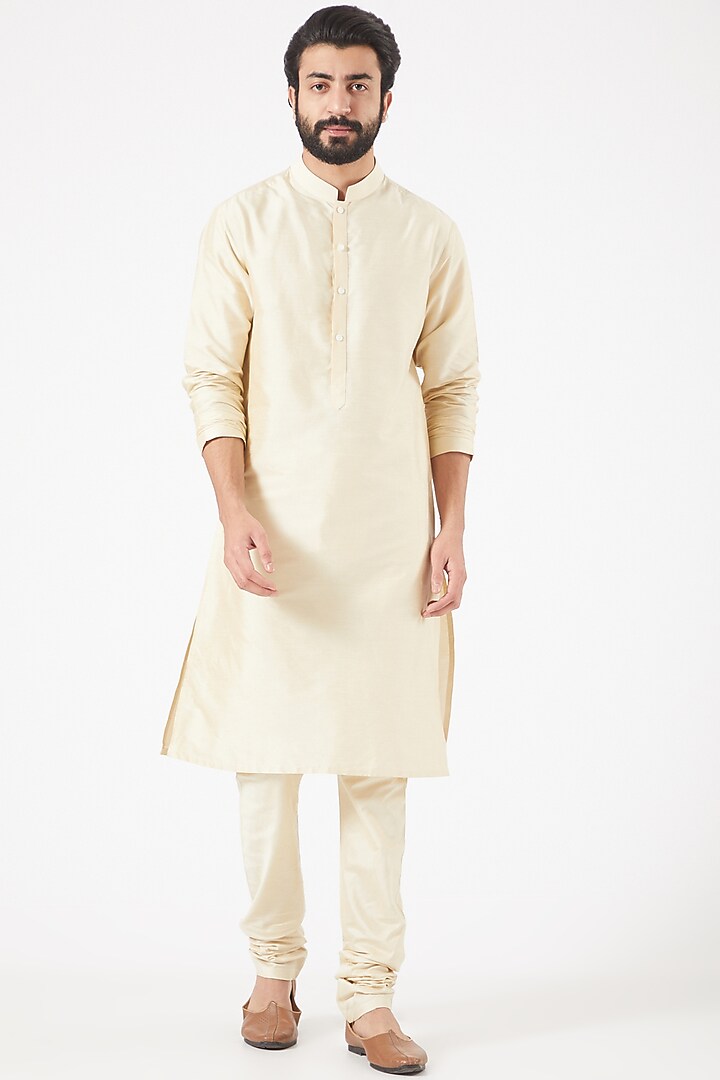 Cream Embroidered Front-Open Groom Sherwani Set by PAWAN SACHDEVA at Pernia's Pop Up Shop