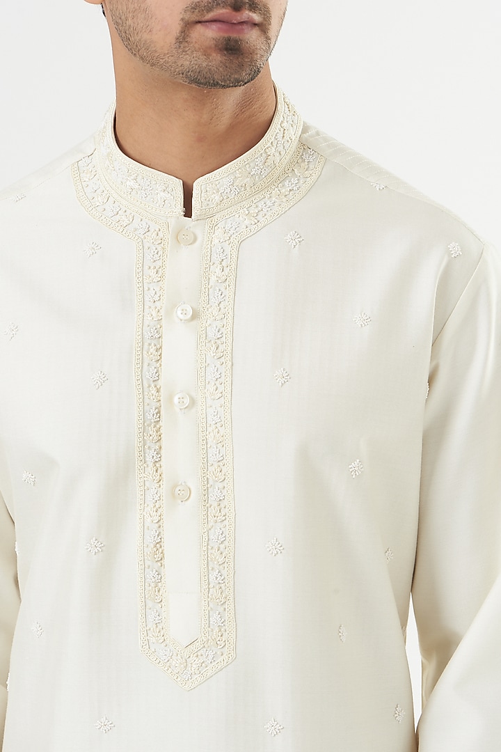 Cream Embroidered Kurta Set by PAWAN SACHDEVA at Pernia's Pop Up Shop