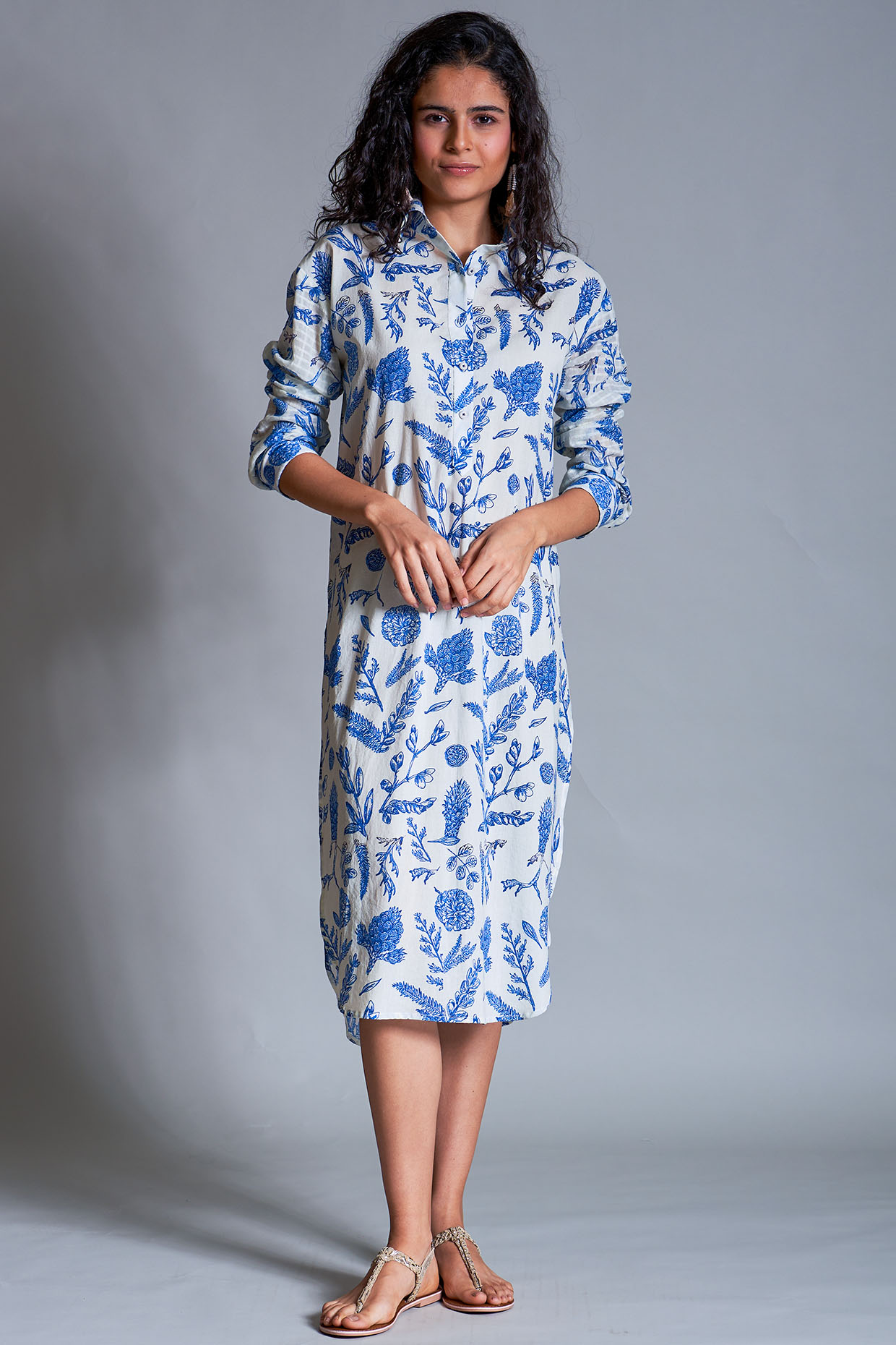Off White Collared Summer Dress With Side Slits by Payal Jain at Pernia's Pop Up Shop