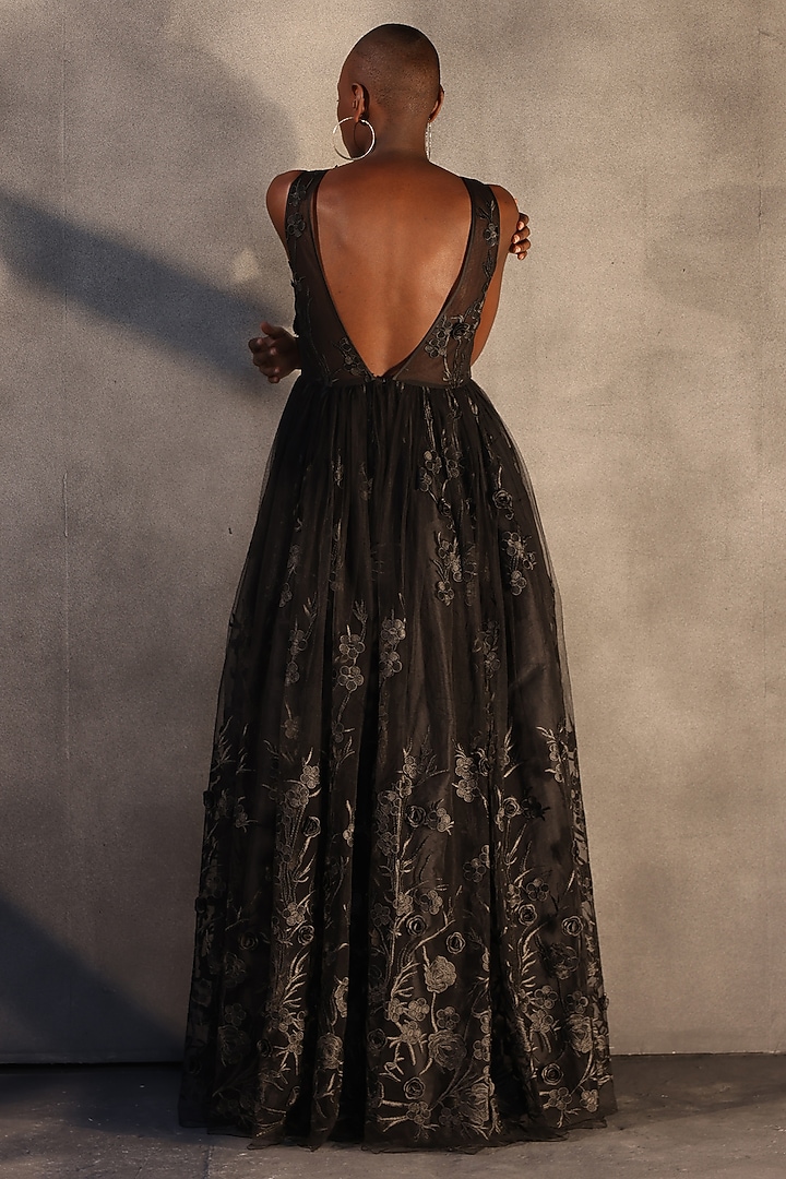 Carbon Black Lace Floral Party Wear Dress by Payal Jain at Pernia's Pop Up Shop