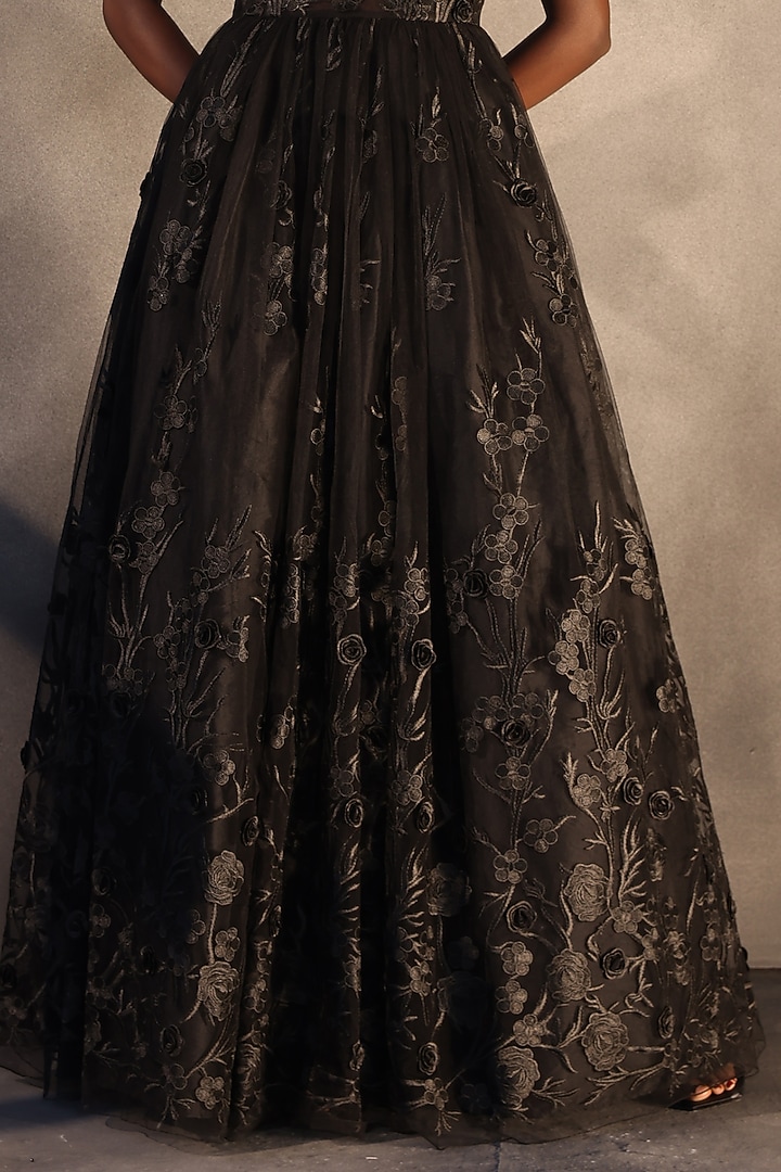 Carbon Black Lace Floral Party Wear Dress by Payal Jain at Pernia's Pop Up Shop