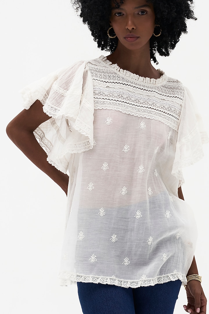 Off-White Mulmul Chikankari Embroidered Top by Payal Jain at Pernia's Pop Up Shop