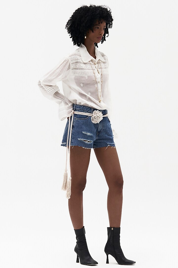 Off-White Mulmul Chikankari Embroidered Shirt by Payal Jain at Pernia's Pop Up Shop