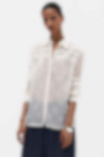 Off-White Mulmul Chikankari Embroidered Shirt by Payal Jain at Pernia's Pop Up Shop