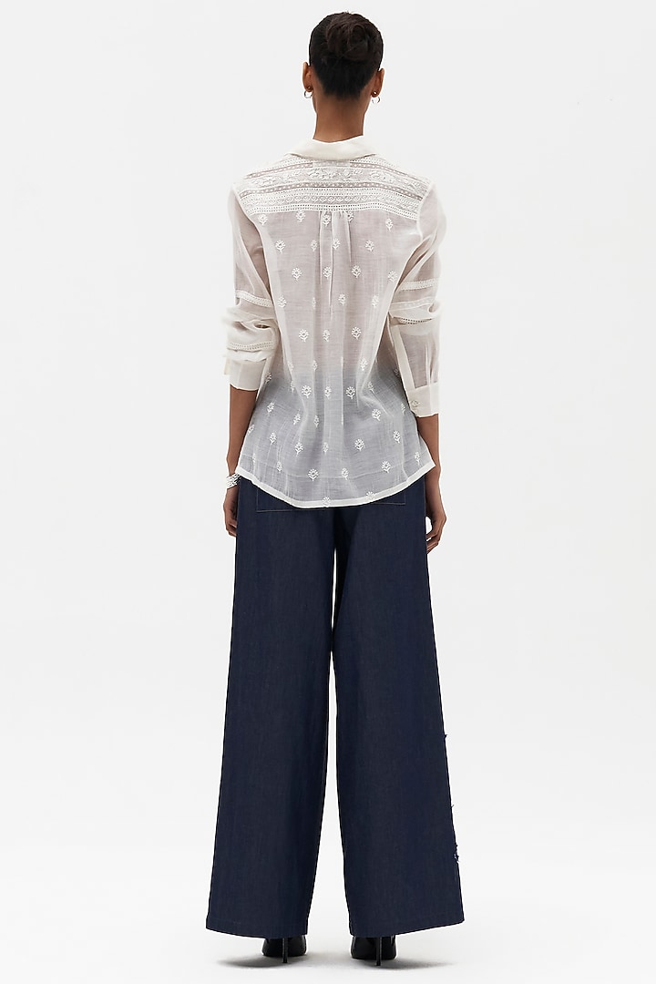 Off-White Mulmul Chikankari Embroidered Shirt by Payal Jain at Pernia's Pop Up Shop