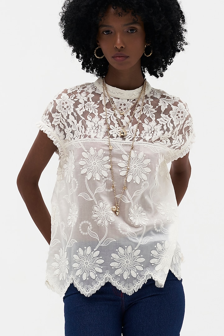 Off-White Sushi Voile Chikankari Embroidered Top by Payal Jain at Pernia's Pop Up Shop