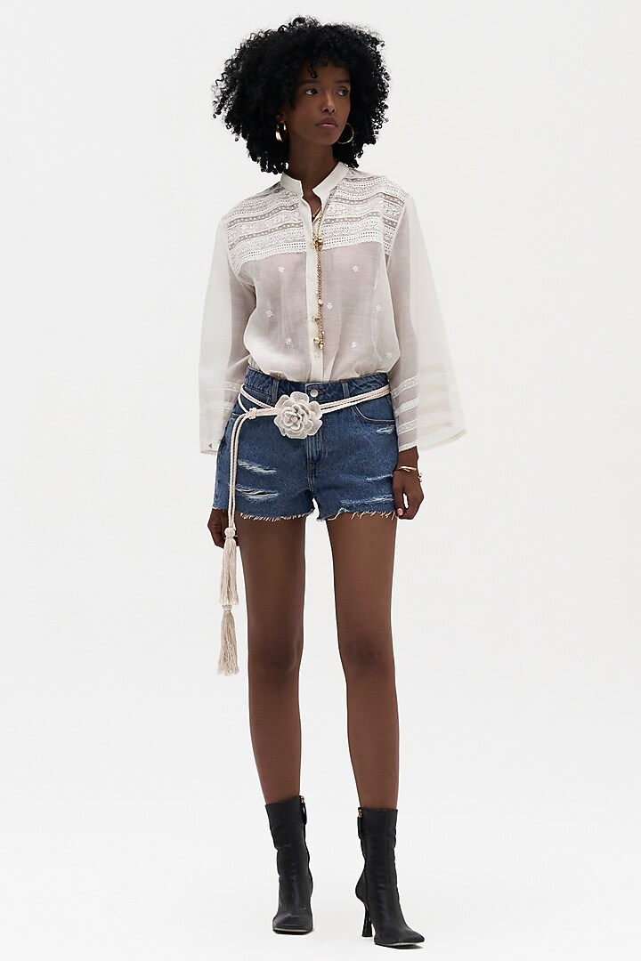 Off-White Mulmul Chikankari Embroidered Shirt by Payal Jain at Pernia's Pop Up Shop