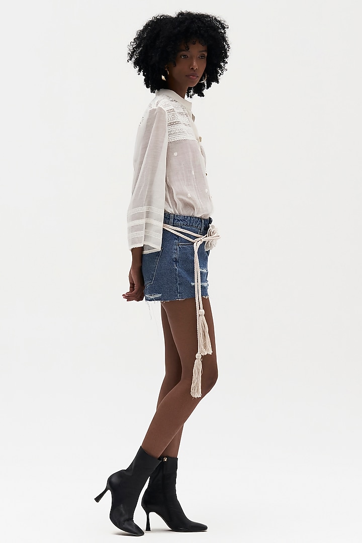 Off-White Mulmul Chikankari Embroidered Shirt by Payal Jain at Pernia's Pop Up Shop