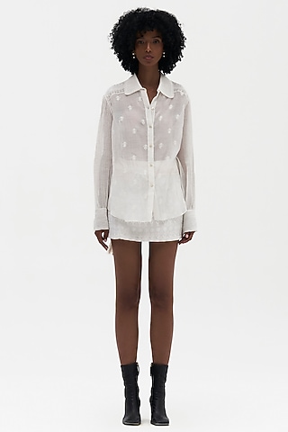 Off-White Cotton Chikankari Embroidered Mini Skirt by Payal Jain