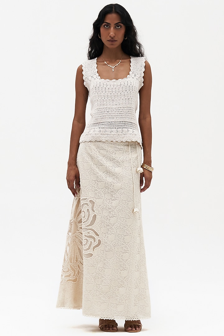 Off-White Chanderi Cotton Embroidered Skirt by Payal Jain at Pernia's Pop Up Shop