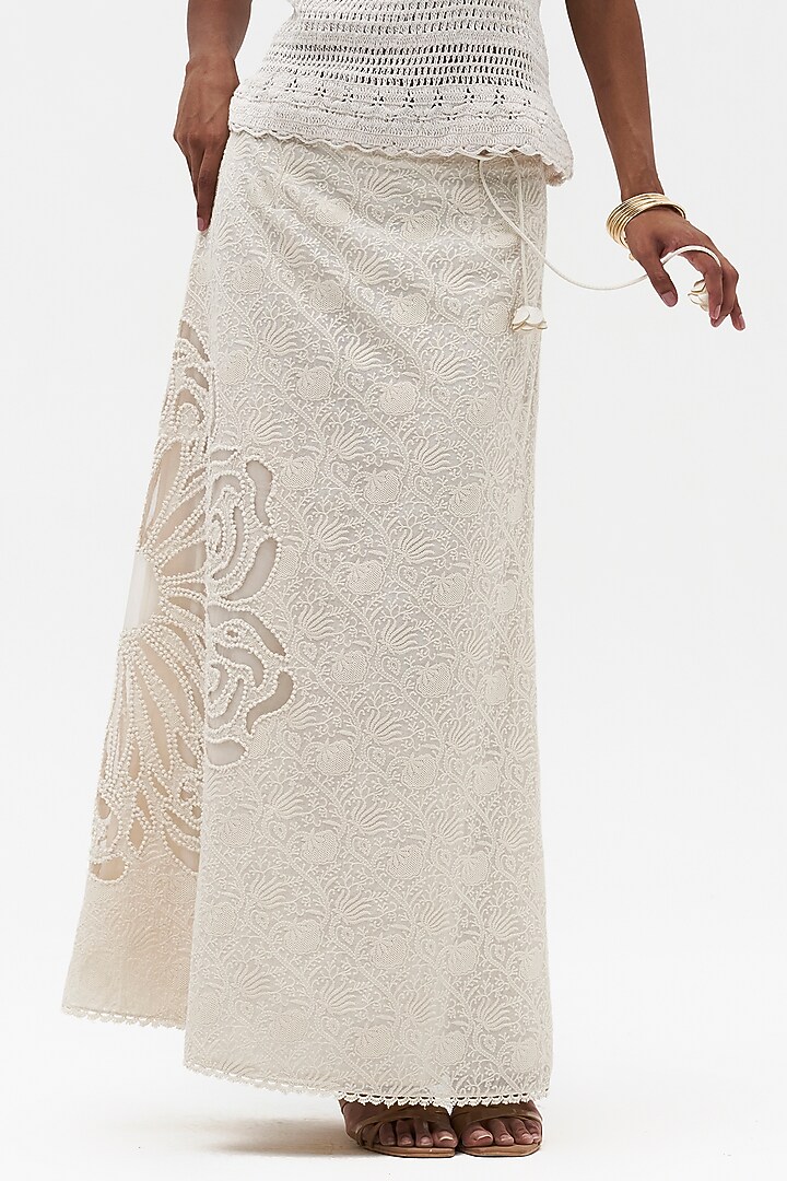 Off-White Chanderi Cotton Embroidered Skirt by Payal Jain at Pernia's Pop Up Shop