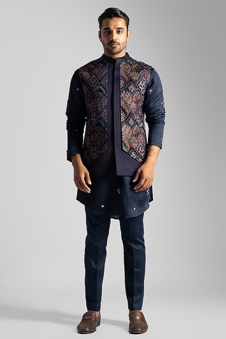 Navy Blue Velvet Embroidered Nehru Jacket by PAARSH at Pernia's Pop Up Shop