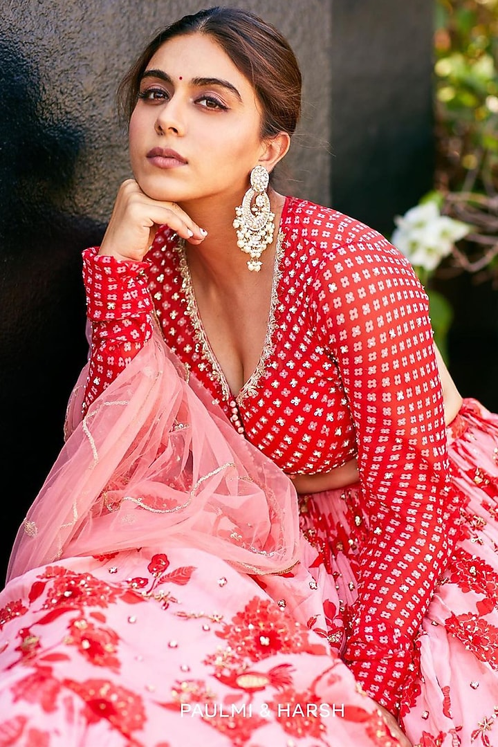 Red Georgette & Organza Embroidered Wedding Lehenga Set by Paulmi & Harsh at Pernia's Pop Up Shop