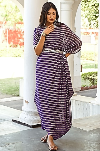 Light Grey Kaftan Dress Design by Palak & Mehak at Pernia's Pop Up Shop 2024