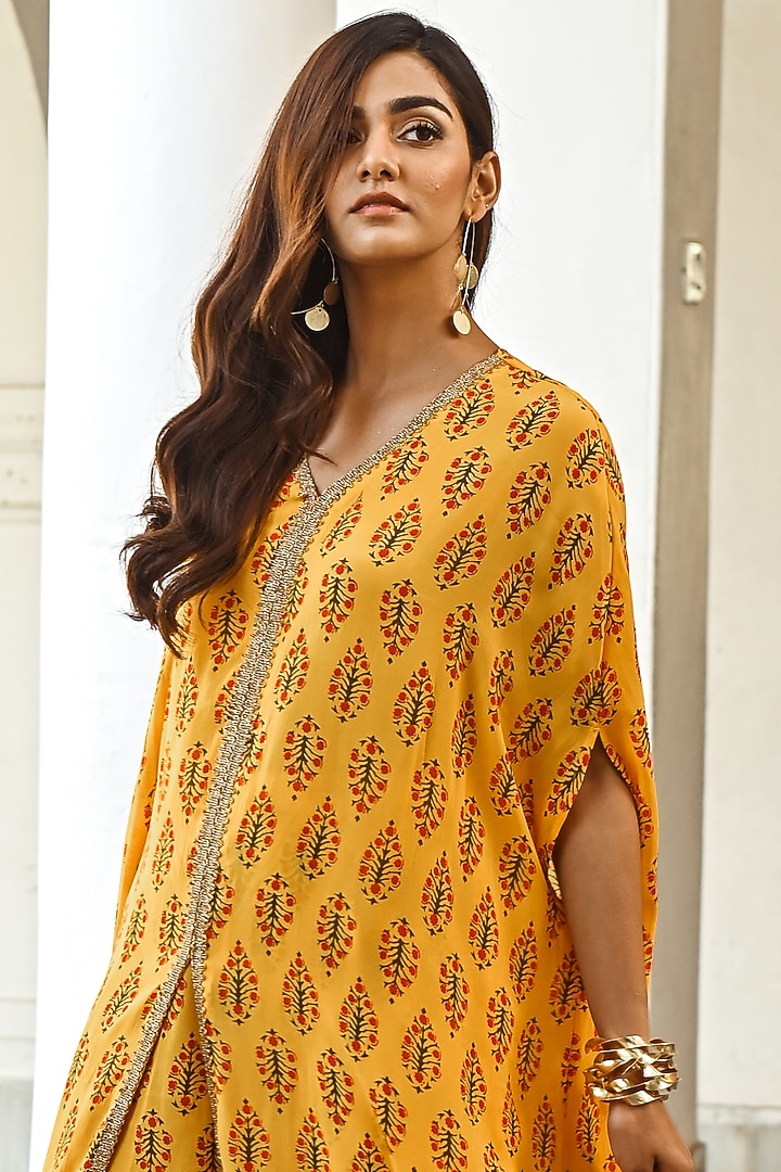 Mustard Printed Kaftan Set by Palak & Mehak at Pernia's Pop Up Shop