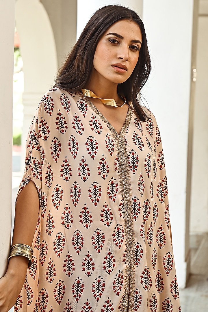 Peach Block Printed Kaftan Set by Palak & Mehak at Pernia's Pop Up Shop