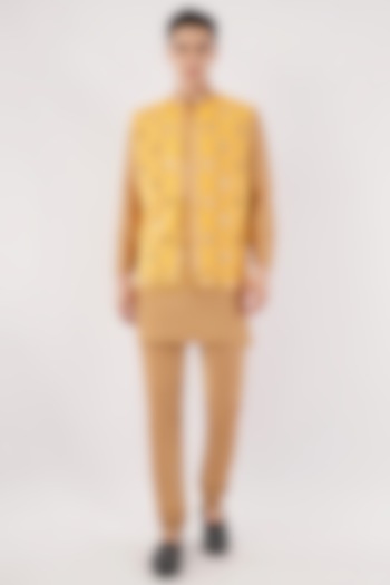 Yellow Silk Hand & Machine Embroidered Waistcoat Set by Pasqo Label at Pernia's Pop Up Shop