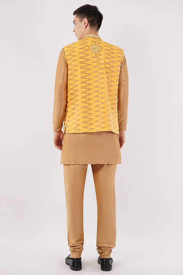 Yellow Silk Hand & Machine Embroidered Waistcoat Set by Pasqo Label at Pernia's Pop Up Shop