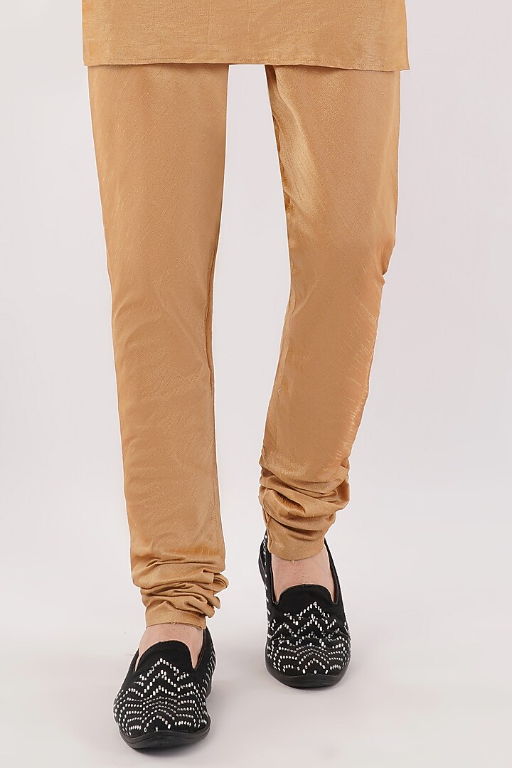 Yellow Silk Hand & Machine Embroidered Waistcoat Set by Pasqo Label at Pernia's Pop Up Shop